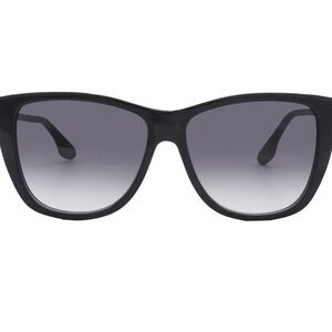 Victoria Beckham Black Sunglasses